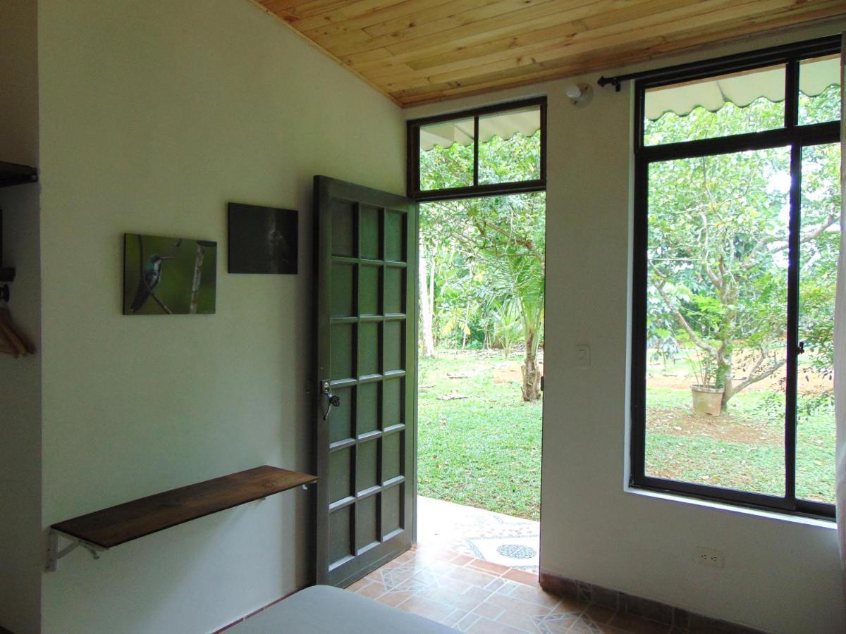 Hostal Suna Vito Puerto Asís Esterno foto