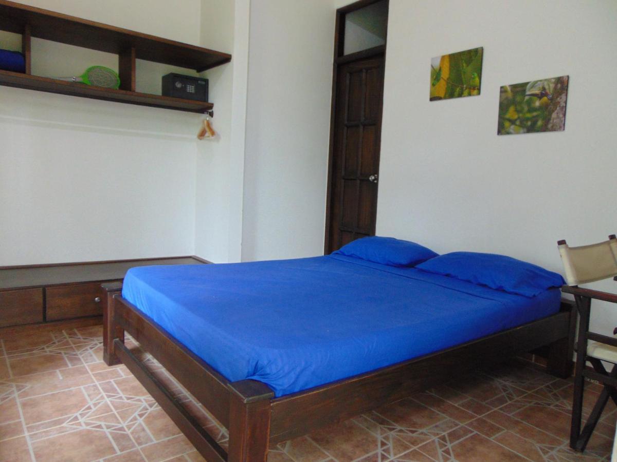 Hostal Suna Vito Puerto Asís Esterno foto